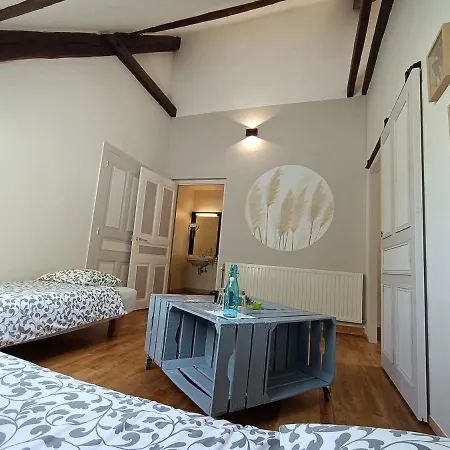 Le Parc Des 4 Saisons Bed & Breakfast Correze Exterior photo