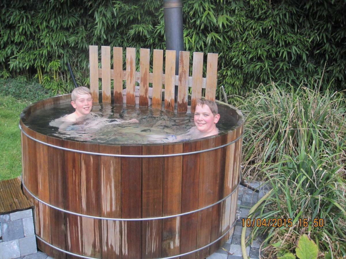 Bed & Breakfast Le Parc Des 4 Saisons Correze